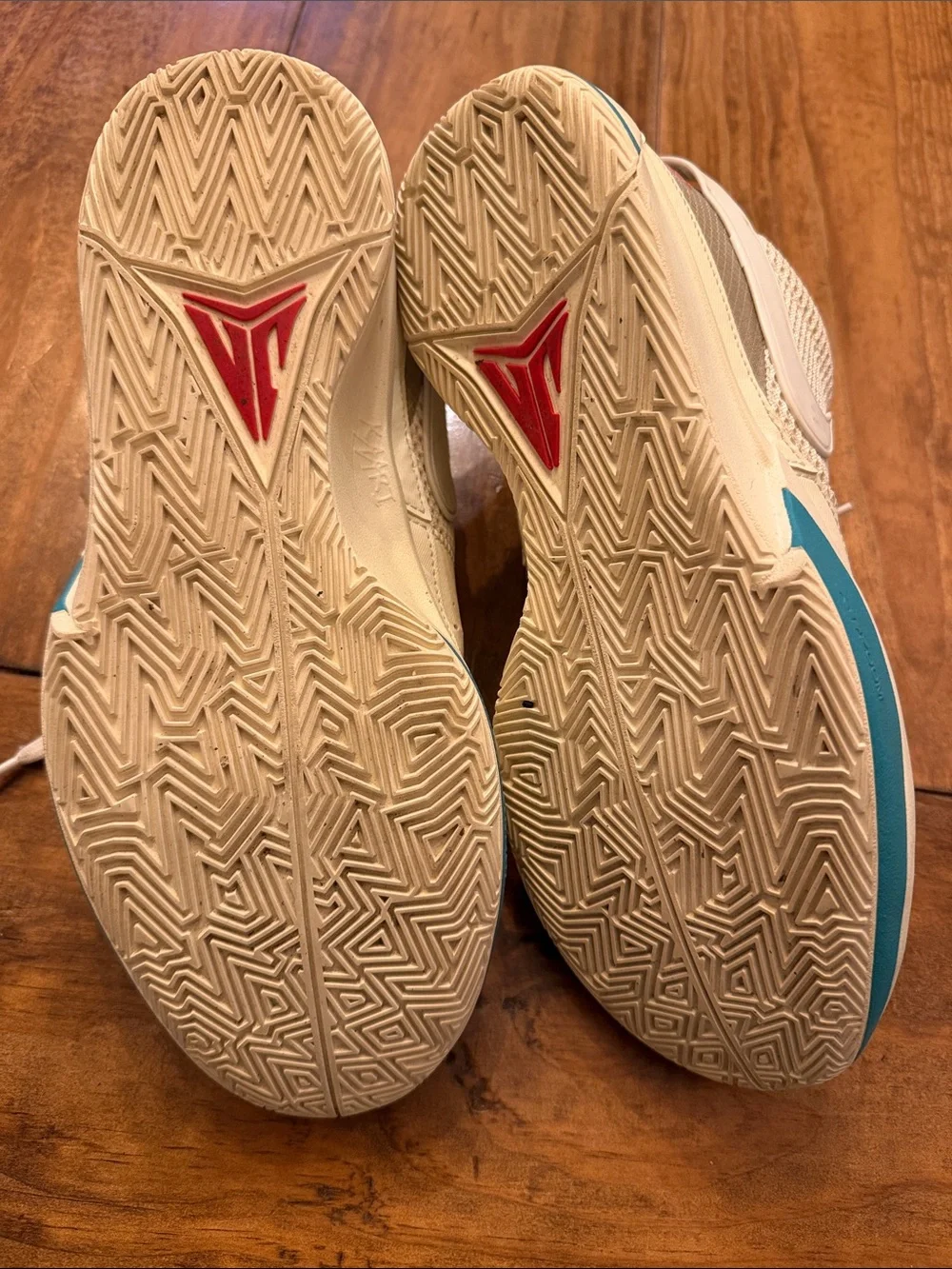 Nike men’s athletic